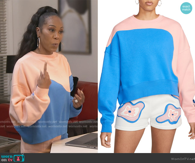 WornOnTV: Sanya’s pink and blue sweatshirt and shorts on The Real ...