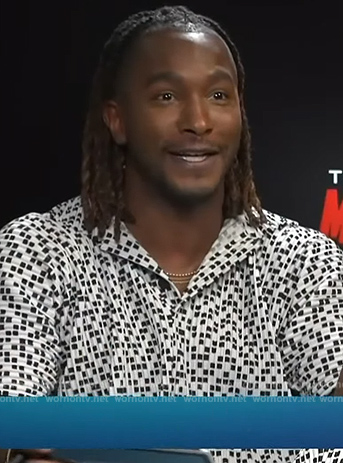 Scott's printed shirt on Access Hollywood