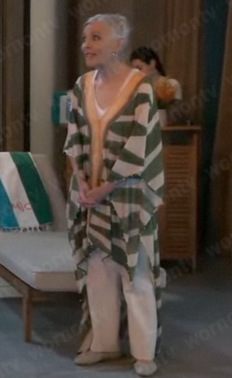 Tracy's green printed kaftan on General Hospital