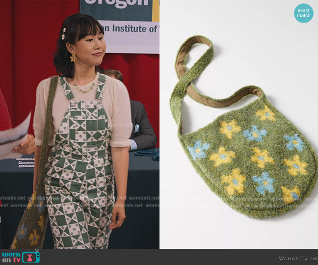 Urban Outfitters Emy Icon Knit Pouch Shoulder Bag worn by Eleanor Wong (Ramona Young) on Never Have I Ever