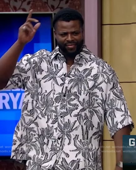 Winston Duke’s floral print shirt and pants on Live with Kelly and Mark