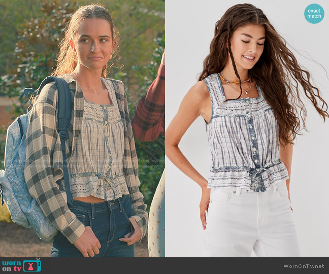 American Eagle tiped Bubble Tank Top worn by Cece (Harlan Drum) on Sweet Magnolias