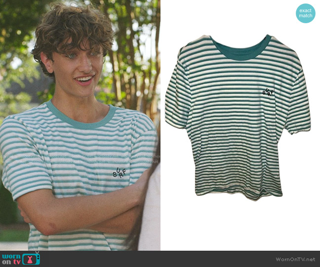 WornOnTV: Jeremiah's green striped surf tee on The Summer I Turned