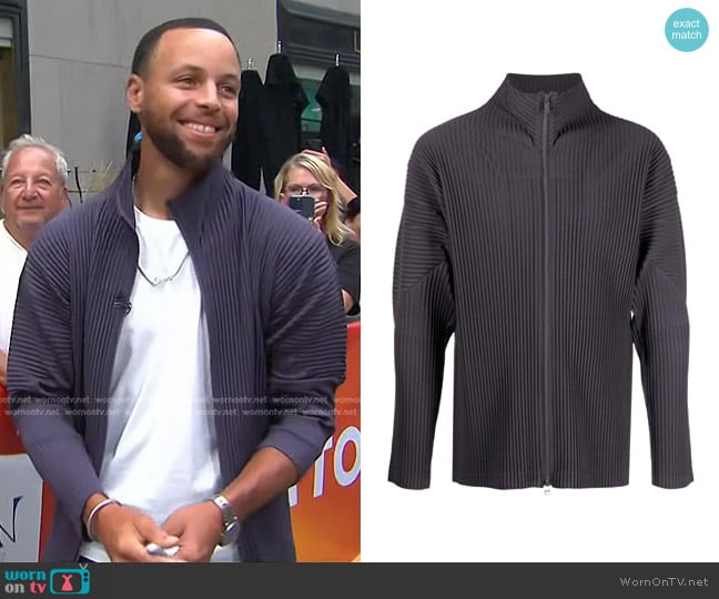 Homme Plissé Issey Miyake Zip-Up Pleated Jacket in Taupe Violet worn by Stephen Curry on Today