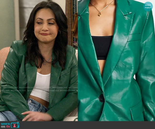 Stradivarius  Faux Leather Blazer in Green worn by Valentina (Francia Raisa) on How I Met Your Father