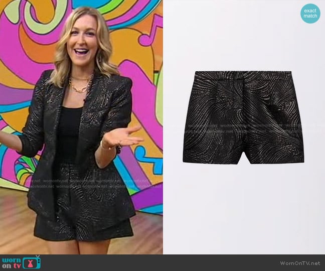 Zara Jacquard Shorts worn by Lara Spencer on Good Morning America