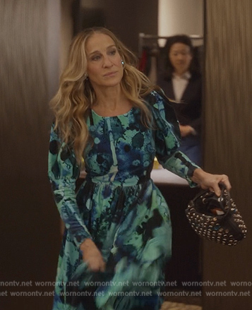 Where to Shop Carrie Bradshaw's Outfits from And Just Like That