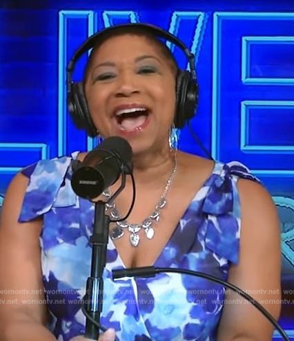 Deja Vu’s blue floral print wrap dress on Live with Kelly and Mark