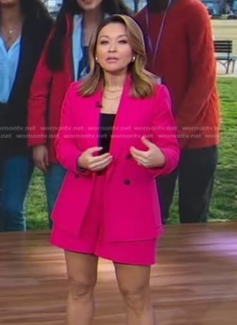 Eva’s hot pink blazer and shorts on Good Morning America