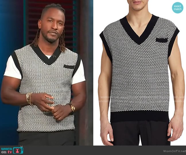 Helmut Lang Roy Cotton Regular Fit V Neck Sweater Vest worn by Scott Evans on Access Hollywood