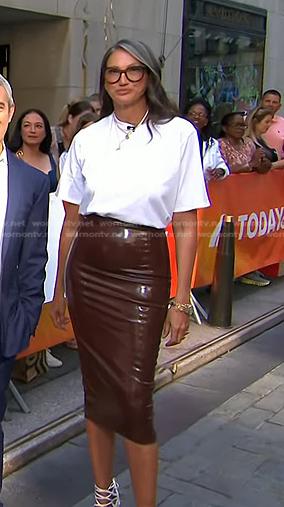 Jenna Lyons's white tee and brown latex pencil skirt on Today