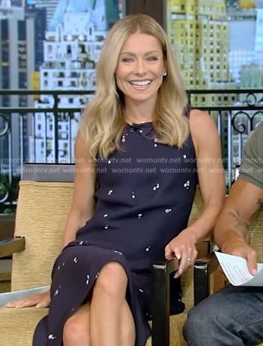 Kelly’s navy floral print dress on Live with Kelly and Mark