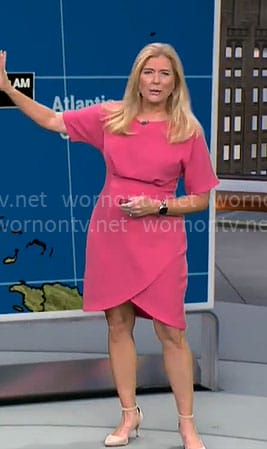 Kelly Cass’s pink dress on CBS Mornings