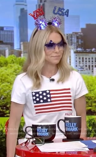 Kelly's white flag print tee on Live with Kelly and Mark