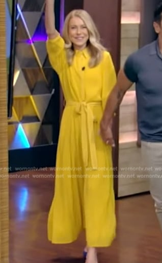 Kelly's yellow tie waist shirtdress on Generation Gap