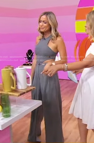 Kristin Cavallari’s grey cutout top and wide-leg pants on Good Morning America