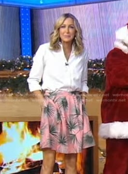 Lara’s pink leaf print skirt on Good Morning America