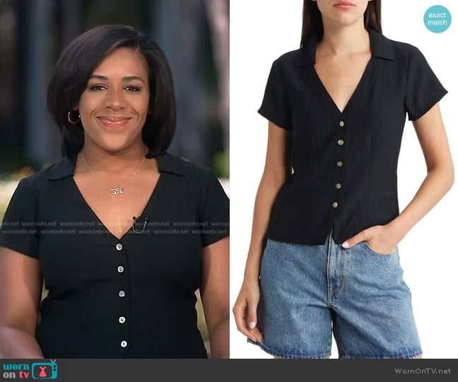 Madewell Notched V-Neck Button-Up Top worn by Dana Griffin on NBC News Daily