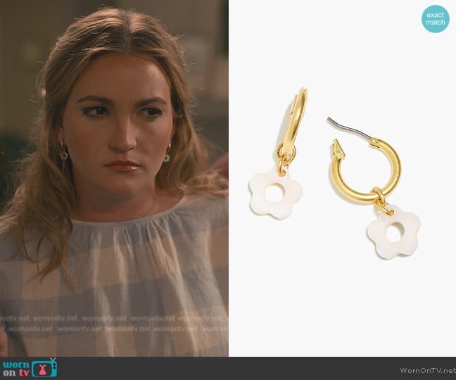 Madewell Retro Daisy Mother of Pearl Huggie Hoop Earrings worn by Noreen Fitzgibbons (Jamie Lynn Spears) on Sweet Magnolias