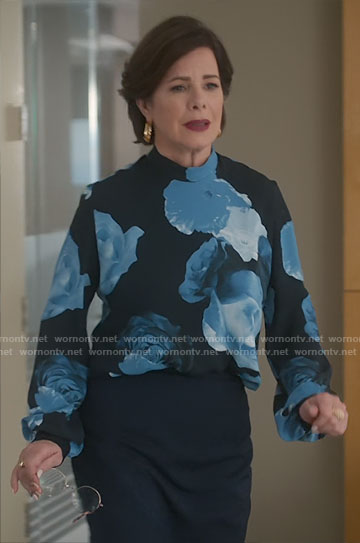 Margaret's blue floral blouse on So Help Me Todd