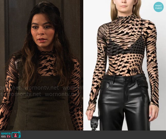 Carly’s mesh star print top on iCarly