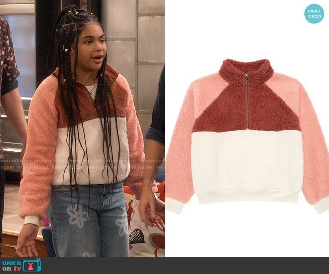 Millicent’s fleece colorblock sweater on iCarly