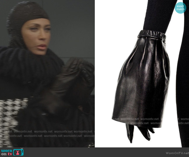 Molly Leather Gloves by Paula Rowan worn by Lisa Todd Wexley (Nicole Ari Parker) on And Just Like That