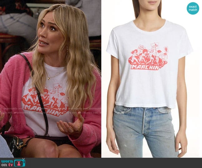 Re/Done Marchin' Graphic Tee worn by Sophie (Hilary Duff) on How I Met Your Father