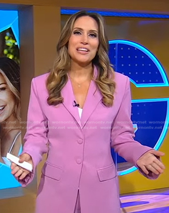 Rhiannon’s pink pant suit on Good Morning America