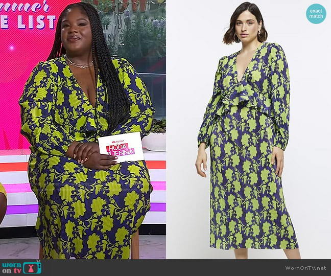 River Island Plisse Midi Smock Dress in bright green worn by Mariah Smith on Today