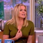 Sara’s green plunging neckline dress on The View