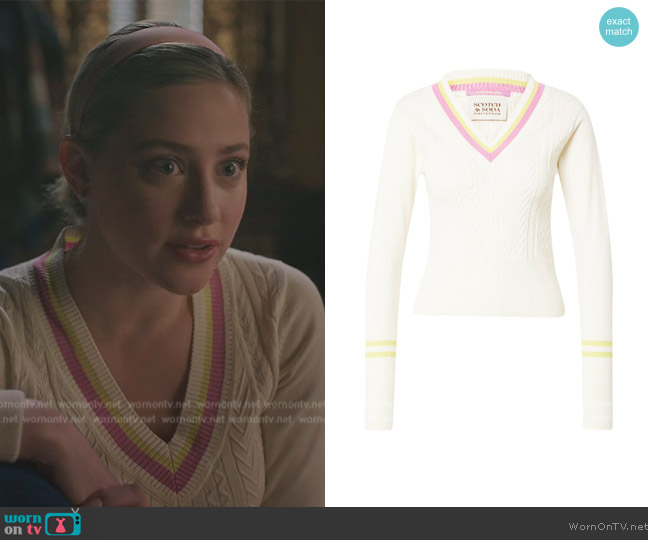 Scotch and Soda Cable knit V-neck sweater worn by Betty Cooper (Lili Reinhart) on Riverdale