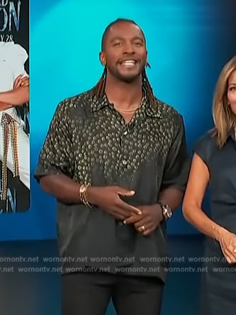 Scott’s black floral print shirt on Access Hollywood