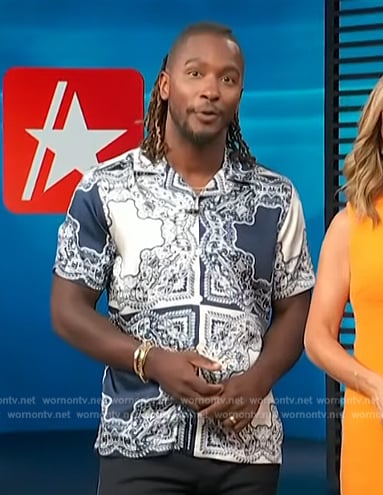 Scott’s blue bandana print shirt on Access Hollywood