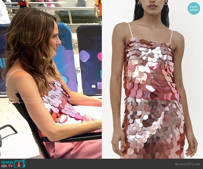 Simkhai Nikki Sequin Cami top worn by Keltie Knight on E! News