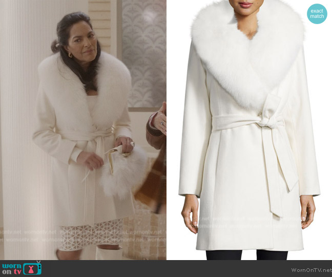 Sofia Cashmere Fur-Collar Belted Wrap Coat worn by Seema Patel (Sarita Choudhury) on And Just Like That