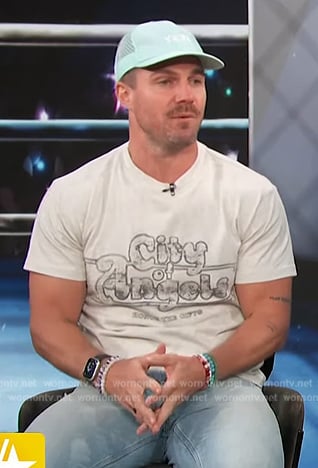 Stephen Amell's City of Angels print tee on Access Hollywood