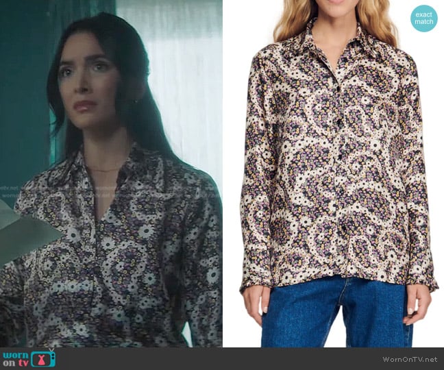 Sandro Summer Floral Silk Blouse worn by Bess (Maddison Jaizani) on Nancy Drew