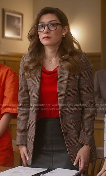 Susan's grey plaid blazer and colorblock tote bag on So Help Me Todd