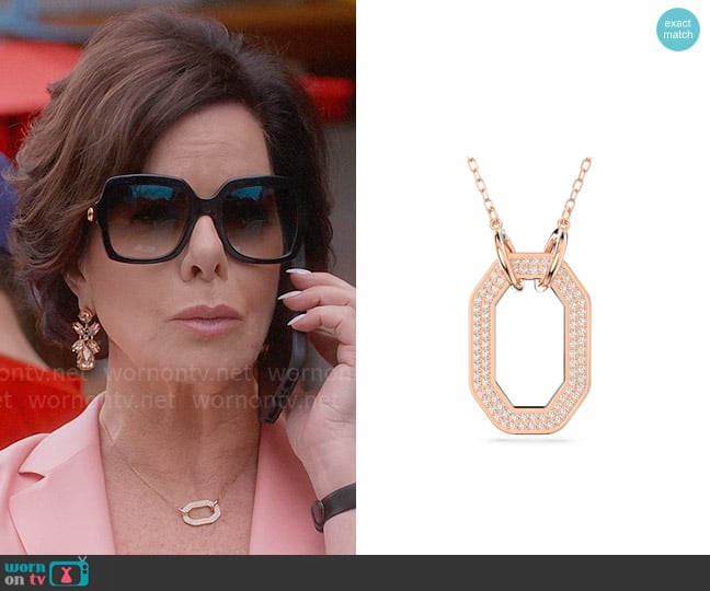 Swarovski Dextera Pendant Necklace worn by Margaret Wright (Marcia Gay Harden) on So Help Me Todd