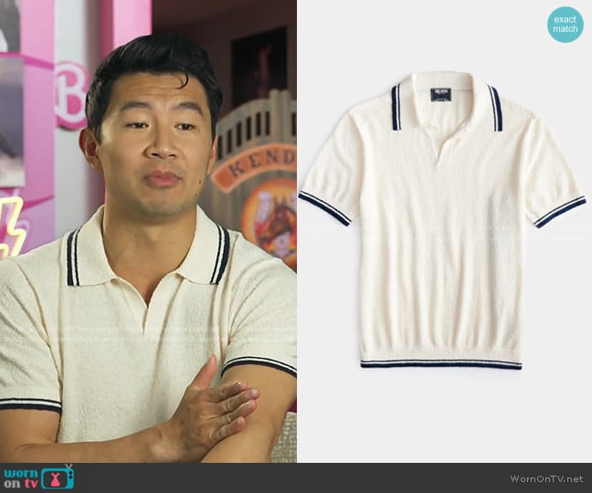 Todd Snyder Tipped Boucle Montauk Polo in bisque worn by Simu Liu on E! News