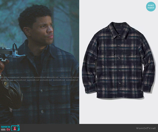 Uniqlo Over Shirt Jacket worn by Ned (Tunji Kasim) on Nancy Drew