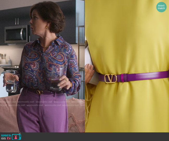 Valentino Garavani Logo Belt worn by Margaret Wright (Marcia Gay Harden) on So Help Me Todd