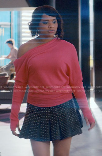 Venetia's pink one shoulder sweater and studded leather skirt on Glamorous
