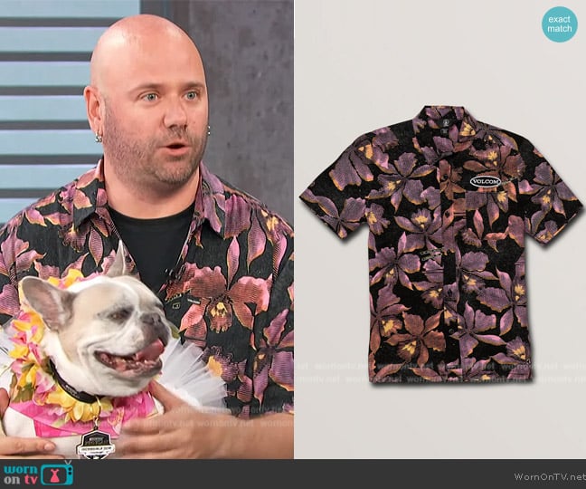 Vocom Big Boys Resorto Vallarta Short Sleeve Shirt worn by Dan Nykolayko on Access Hollywood