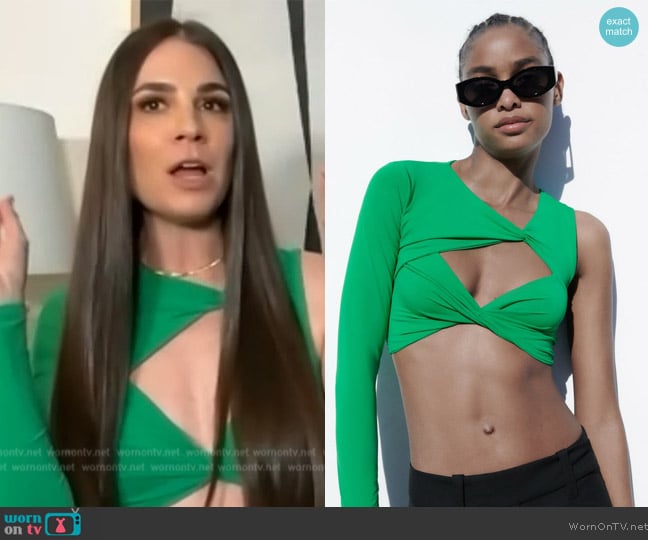 Zara Knotted Asymmetric Top in Green worn by Erica Wark on Access Hollywood