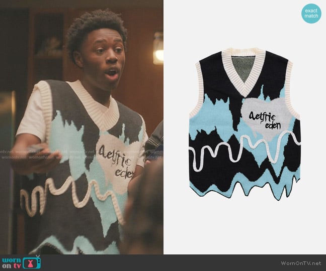 Aelfric Eden Oversized Graphic Sweater Vest worn by Kevin Williams (Alex R. Hibbert) on The Chi