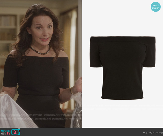 Alexander McQueen Black Off-The-Shoulder Knit Top worn by Charlotte York (Kristin Davis) on And Just Like That