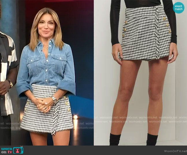 Derek Lam 10 Crosby Wrap-effect button-detailed bouclé-tweed shorts worn by Kit Hoover on Access Hollywood