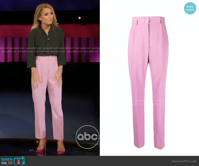 Kelly’s pink pants on Generation Gap